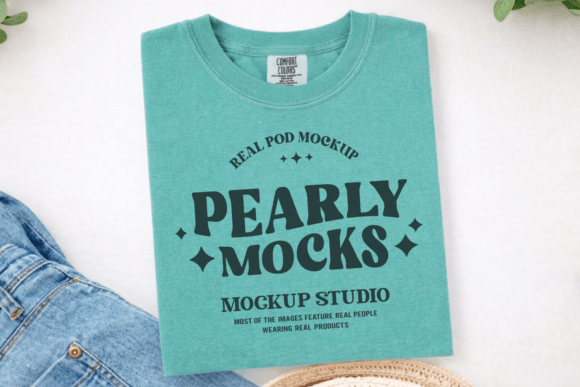 Comfort Colors C1717 Flat Lay Mockup